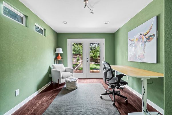 Home Office, Interior, Recessed Lighting, Wood Texture Flooring