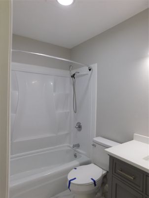 Bathroom, Interior, Recessed Lighting