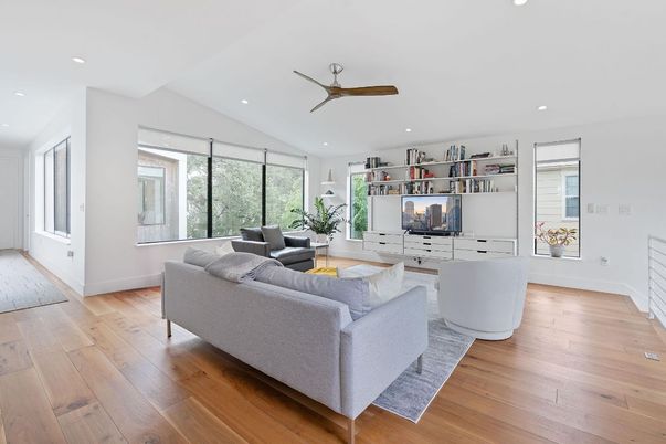Interior, Living room, Recessed Lighting, Wood Texture Flooring