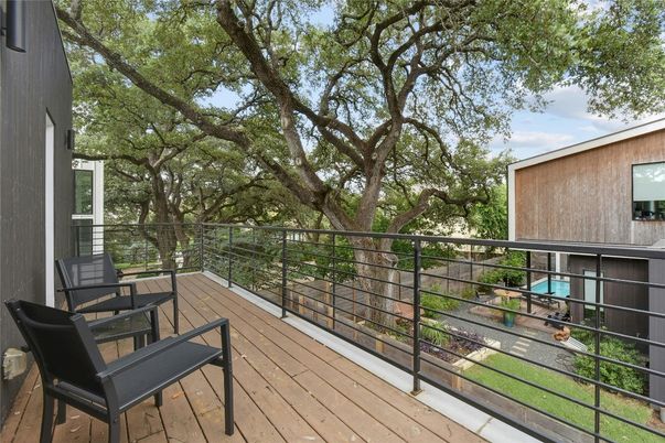 Exterior, Wood Texture Flooring