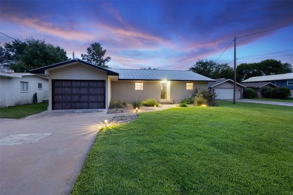 Attached, Backyard, Exterior, Facade, Ranch