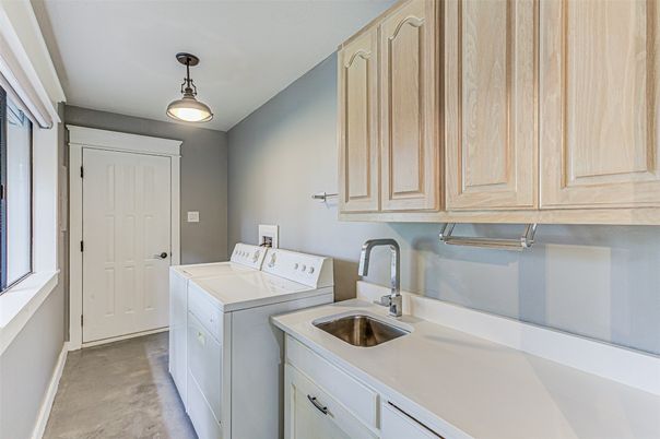 Interior, Washer