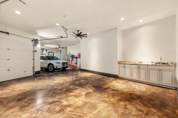 Garage, Interior, Recessed Lighting