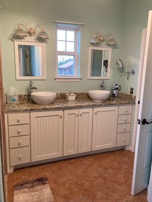 Bathroom, Dual Sink Vanities, Interior