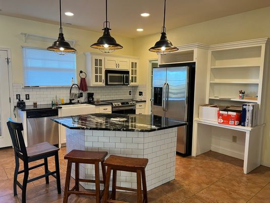 Interior, Kitchen, Pendant Lights, Recessed Lighting, Stainless Steel Appliances