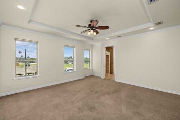 Empty room, Interior, Recessed Lighting