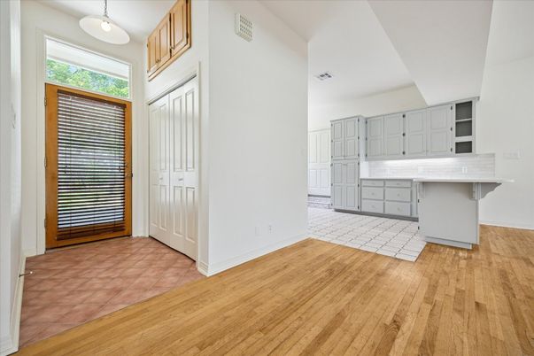 Interior, Kitchen, Pendant Lights, Wood Texture Flooring