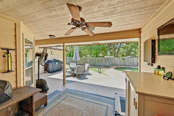 Bathroom, Bedroom, Interior, Recessed Lighting, Wood Texture Flooring