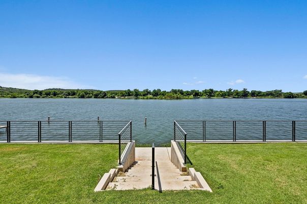 Exterior, Water