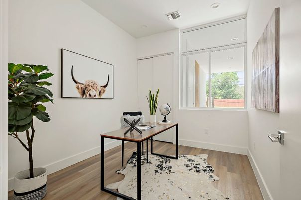 Home Office, Interior, Recessed Lighting, Wood Texture Flooring