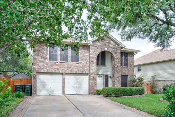 Attached, Exterior, Facade, Brick Facade, Brick Traditional