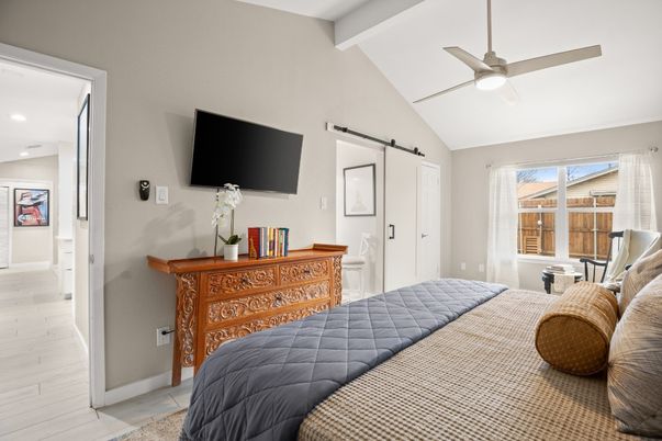 Bedroom, Interior, Recessed Lighting, Wood Texture Flooring
