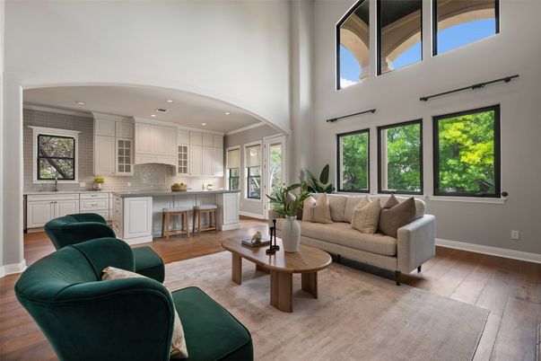 Interior, Kitchen, Living room, Recessed Lighting, Wood Texture Flooring