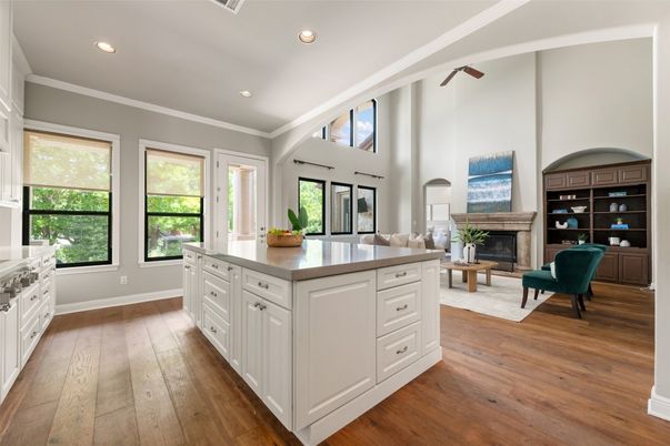 Fireplace, Interior, Kitchen, Recessed Lighting, Wood Texture Flooring