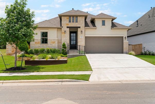 Attached, Exterior, Facade, French Provincial