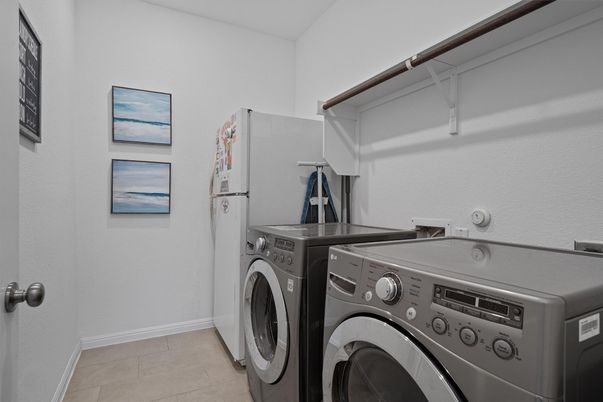Interior, Washer