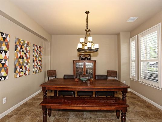 Chandelier, Dining room, Interior, Pendant Lights