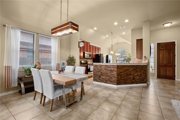 Dining room, Interior, Kitchen, Pendant Lights, Recessed Lighting