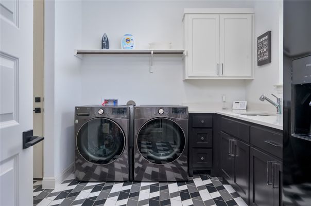 Interior, Washer