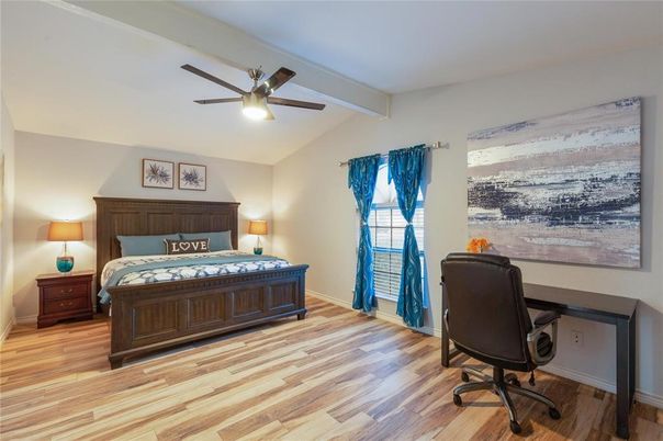 Bedroom, Home Office, Interior, Wood Texture Flooring