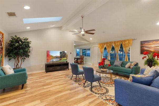 Dining room, Interior, Living room, Recessed Lighting, Wood Texture Flooring
