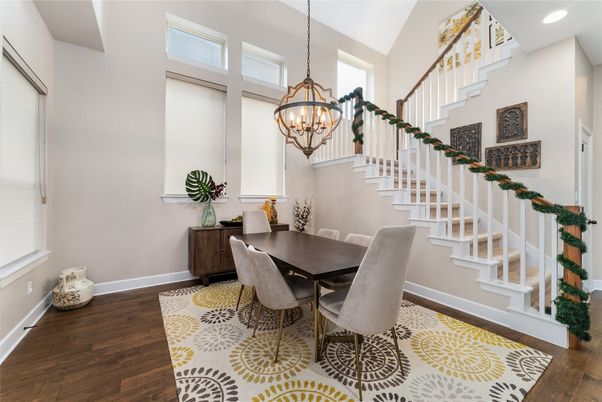 Chandelier, Dining room, Interior, Recessed Lighting, Wood Texture Flooring
