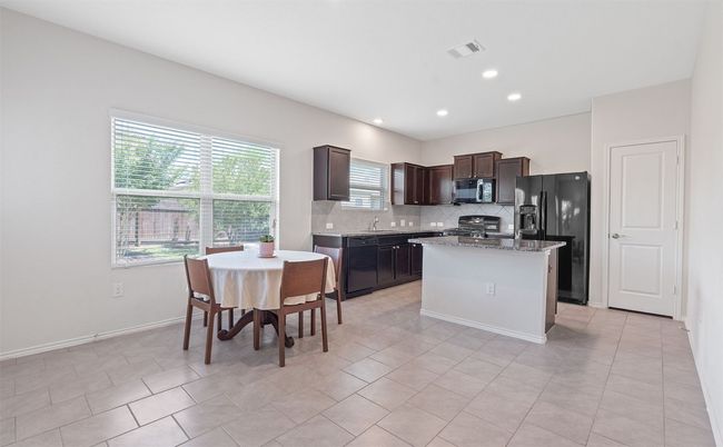 Dining room, Interior, Kitchen, Recessed Lighting, Stainless Steel Appliances