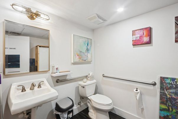 Bathroom, Interior, Recessed Lighting, Wood Texture Flooring