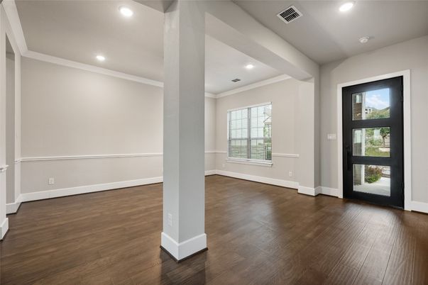 Empty room, Interior, Recessed Lighting, Wood Texture Flooring