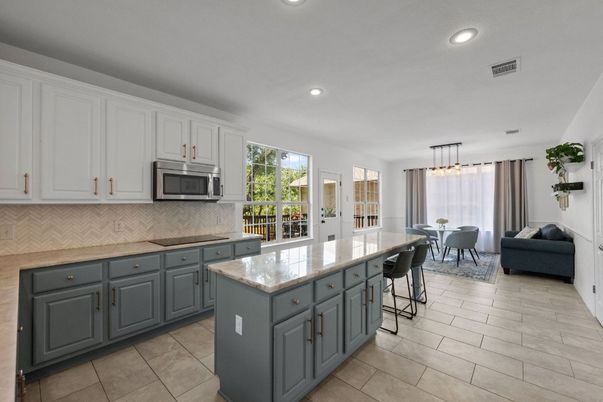 Dining room, Interior, Kitchen, Pendant Lights, Recessed Lighting
