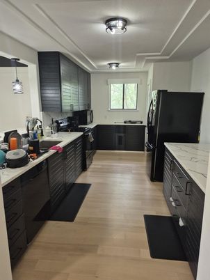 Interior, Kitchen, Pendant Lights, Wood Texture Flooring