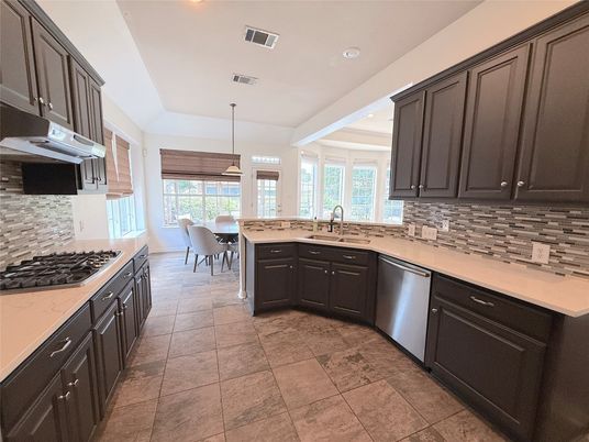 Dining room, Interior, Kitchen, Pendant Lights, Recessed Lighting, Stainless Steel Appliances