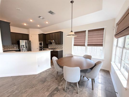 Dining room, Interior, Kitchen, Pendant Lights, Recessed Lighting, Stainless Steel Appliances