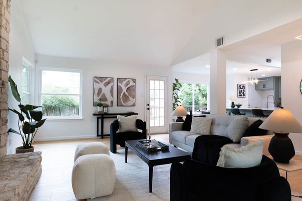 Dining room, Interior, Kitchen, Living room, Pendant Lights, Recessed Lighting, Wood Texture Flooring
