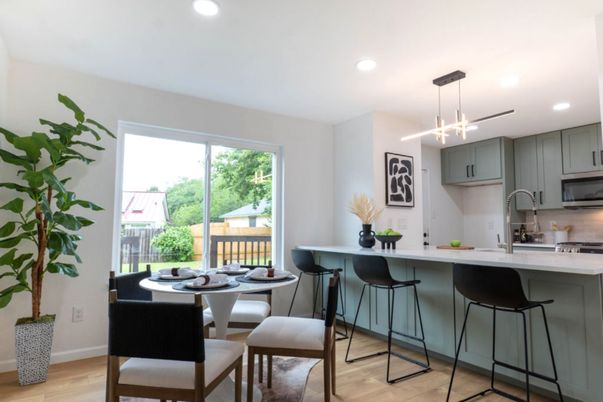 Dining room, Interior, Kitchen, Pendant Lights, Recessed Lighting, Wood Texture Flooring