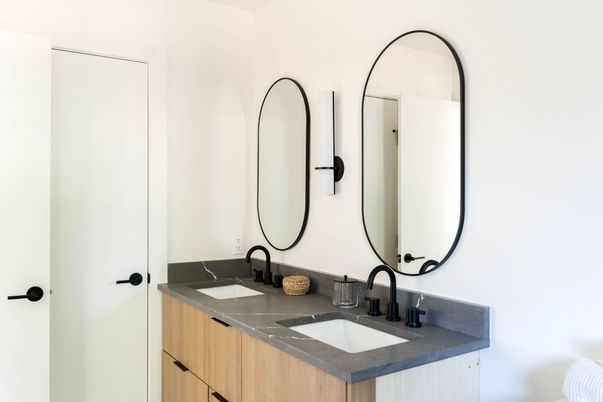 Bathroom, Dual Sink Vanities, Interior