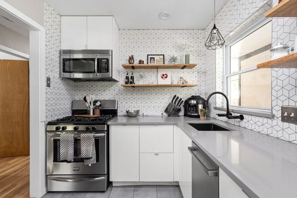 Interior, Kitchen, Stainless Steel Appliances