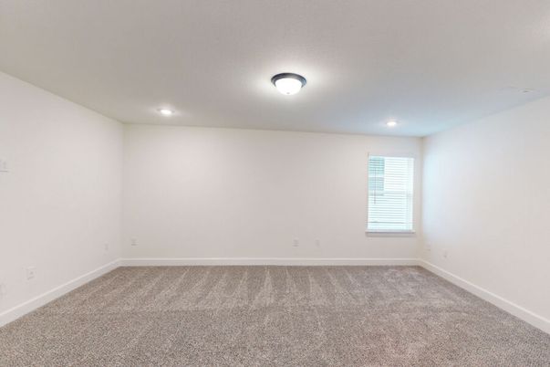 Empty room, Interior, Recessed Lighting