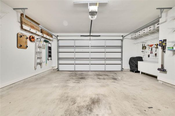 Garage, Interior