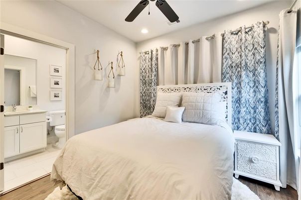 Bathroom, Bedroom, Interior, Recessed Lighting, Wood Texture Flooring