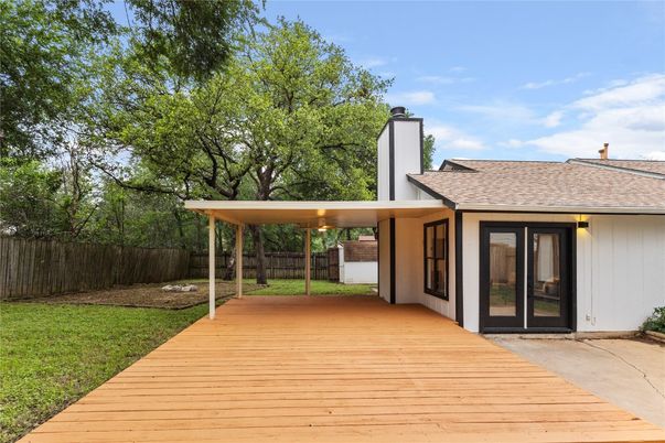 Backyard, Exterior