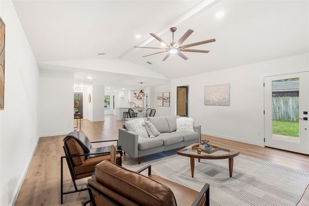 Dining room, Interior, Living room, Pendant Lights, Recessed Lighting, Wood Texture Flooring