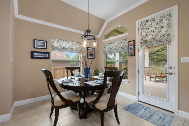 Dining room, Interior, Pendant Lights