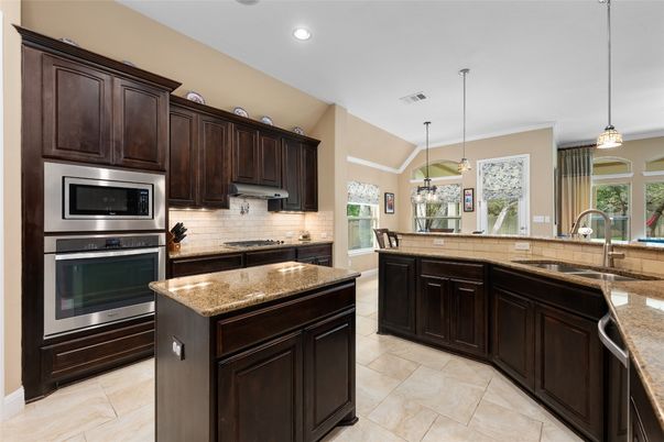 Interior, Kitchen, Pendant Lights, Recessed Lighting, Stainless Steel Appliances