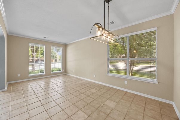 Empty room, Interior, Pendant Lights