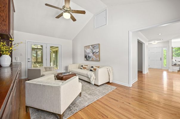 Interior, Living room, Recessed Lighting, Wood Texture Flooring