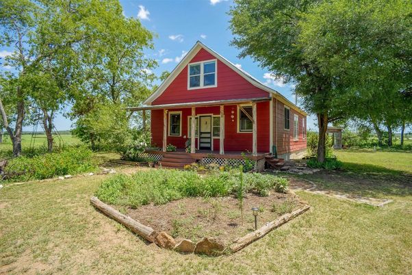 Backyard, Exterior, Facade, A Frame