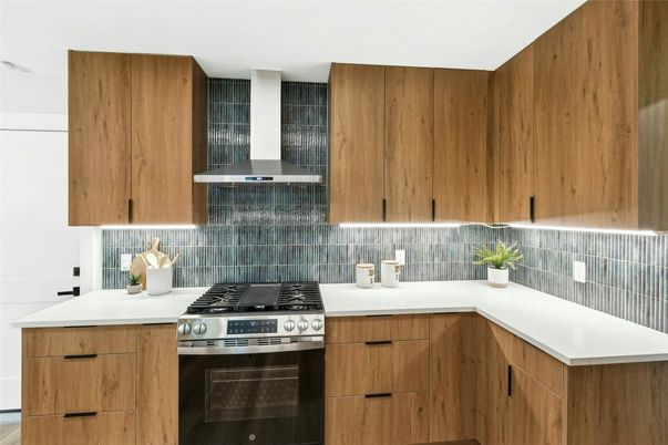 Interior, Kitchen, Stainless Steel Appliances