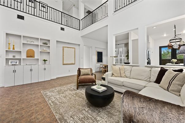Dining room, Interior, Living room, Pendant Lights, Recessed Lighting