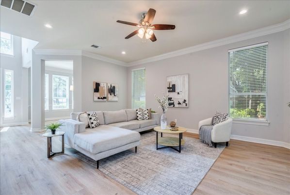 Interior, Living room, Recessed Lighting, Wood Texture Flooring